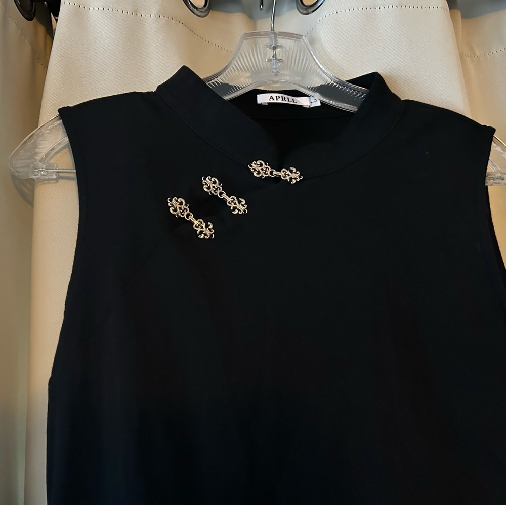 Cotton Sleeveless Top with Embellishments- size large
